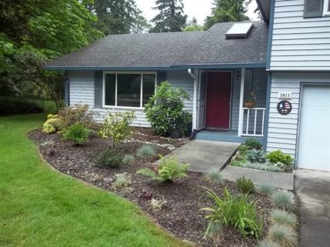 3811 Marla Ct NE